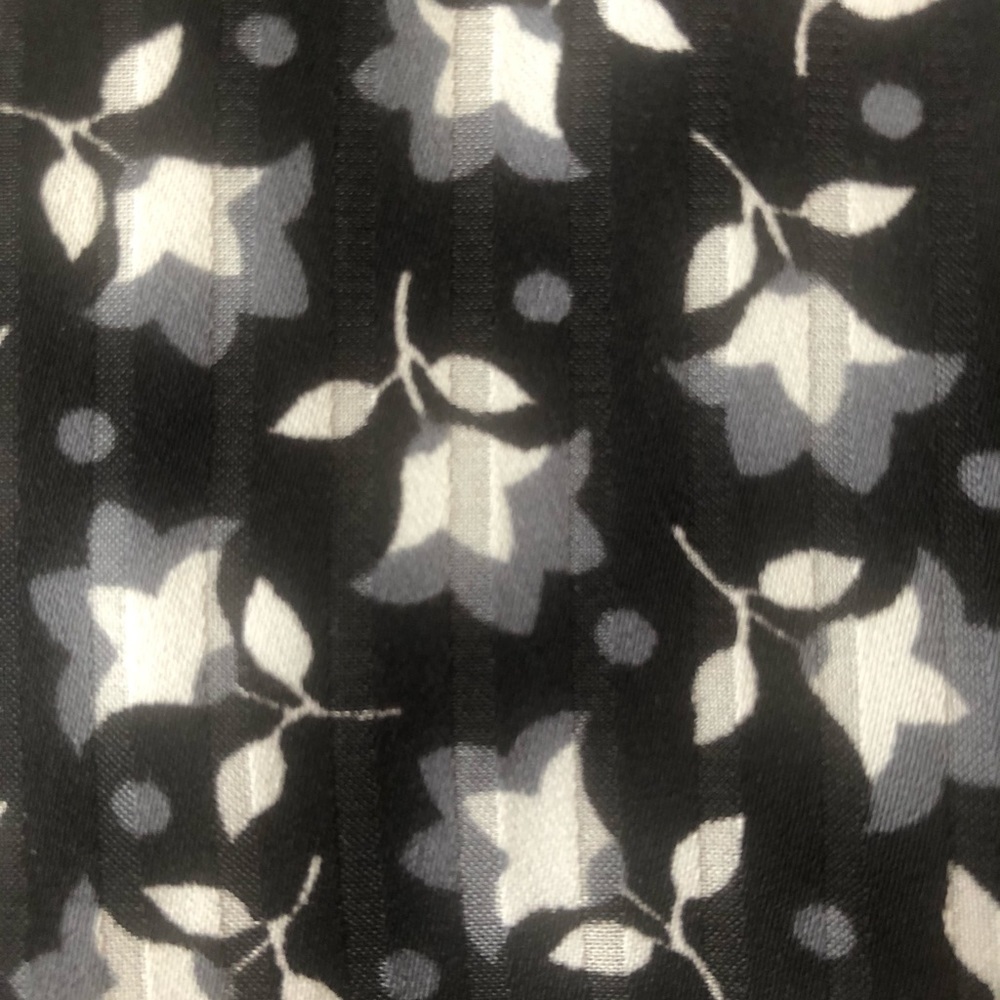 LOFT Sleeveless Top - Picture 9 of 13